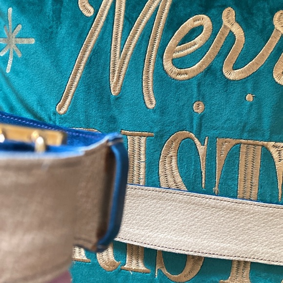 Pre - owned Authentic Vintage  Gucci Suede and Gold Buckle Belt - Picture 11 of 16